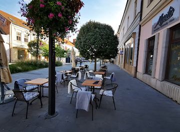 slovakia/trnava-region/bar/mystic-ranajky-brunch-koktejly-vino