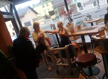 austria/salzburg/riedenburg/bar/cafe-bar-zum-zwilling