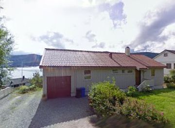 norway/more-og-romsdal/bar/skoges-hjorne-pa-midten-as