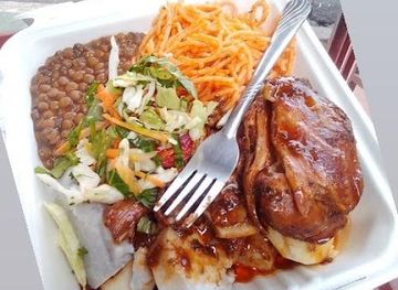 dominica/purple-turtle-beach/bar/paulina-s-restaurant-bar