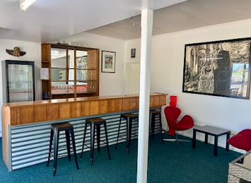norfolk-island/point-ross/bar/norfolk-island-transit-lounge