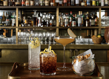 south-carolina/lowcountry/bar/the-living-room-at-the-dewberry