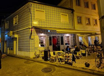 portugal/aveiro/bar/piano-bar
