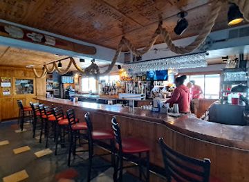 michigan/northern-michigan/bar/knot-just-a-bar