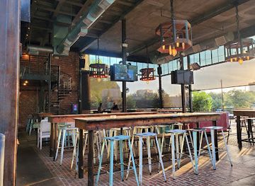 texas/houston/midtown/bar/holman-draft-hall