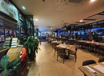 Cheval Cafe Bar Bistro