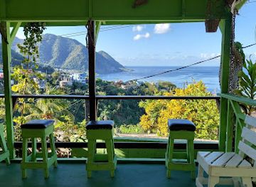 dominica/dominica-botanic-gardens/bar/top-bar