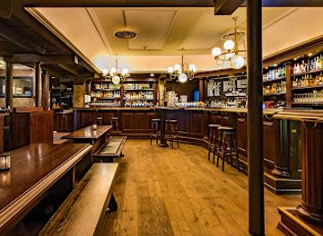 norway/sorlandet/bar/handverkeren-restaurant-pub