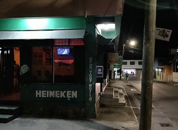 antigua-and-barbuda/redonda/bar/divas-lounge