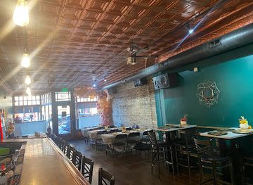 illinois/berwyn/bar/on-the-rocks-cocktail-lounge