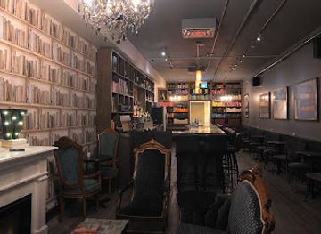 canada/central-canada/bar/famous-last-words