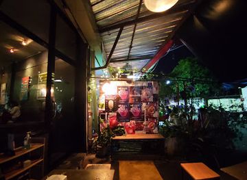 thailand/chiang-mai/chang-phueak/bar/minimal-bar