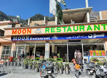 Moon Restaurant