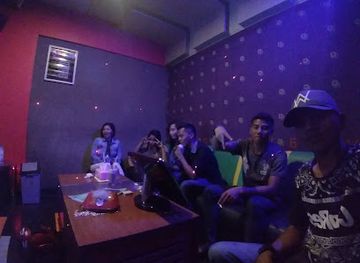 indonesia/central-sulawesi/bar/nav-karaoke-luwuk