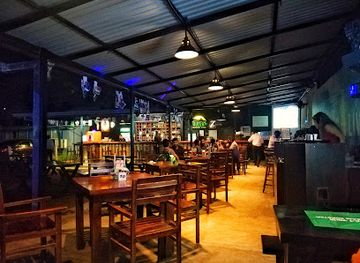 sri-lanka/wet-zone/bar/chillax-garden-pub