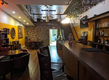 kentucky/bernheim-arboretum-and-research-forest/bar/meri-merlo-vino-bar