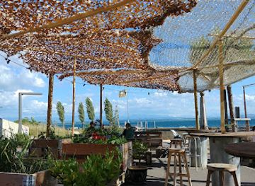 switzerland/neuchatel/bar/barraquito