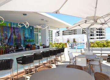 florida/sarasota/downtown-sarasota/bar/perspective-rooftop-pool-bar