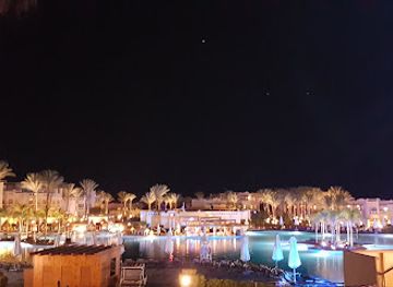 egypt/mount-sinai/bar/lagoon-pool-bar