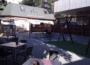 slovakia/trencin-region/bar/pueblo