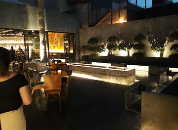 bahrain/sitra-island/bar/akaya-bistro