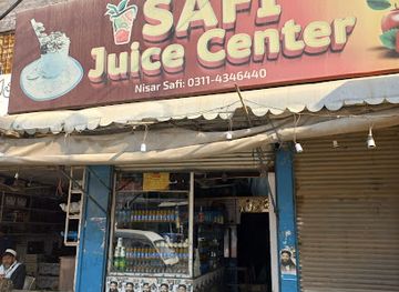 pakistan/peshawar/qissa-khwani-bazaar/bar/safi-juice-center