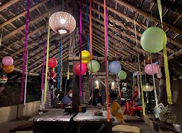 nepal/poon-hill/bar/krazy-gecko