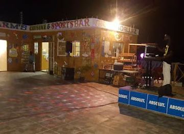 jamaica/surrey-county/bar/charms-cuisine-and-sports-bar