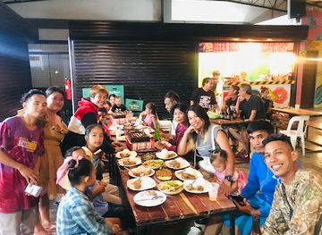 philippines/visayas/bar/rock-n-chill-bar