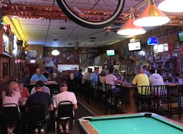 montana/the-beartooth-mountains/bar/timber-bar-grill