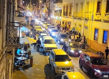 ecuador/azuay-region/bar/la-vispera-del-chuchaqui