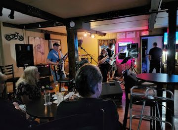 new-york/hudson-valley/bar/whiskey-ally-s