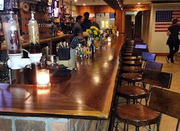 maryland/annapolis/bar/fox-s-den