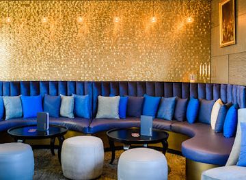 australia/canberra/bar/the-swan-king