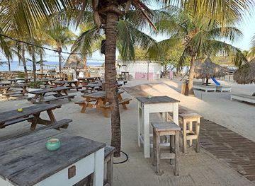 curacao/jan-thiel-beach/bar/zest-restaurant-beach-cafe