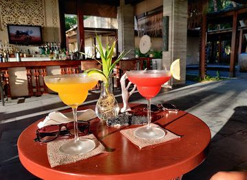 maldives/addu-city/bar/m-lounge-manzaro-bar