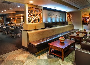Driftwood Lounge