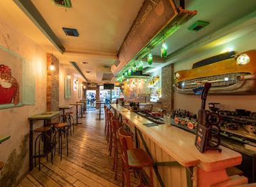 montenegro/komovi/bar/libre-cocktail-bar