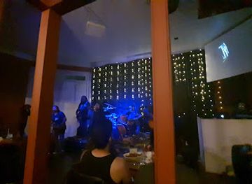 chile/arica/bar/naif-classic-bar