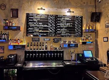 poland/silesia/bar/absurdalna