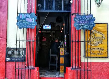 mexico/valles-centrales-of-oaxaca/bar/la-querencia-mezcaleria