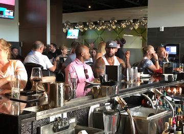 iowa/urbandale/bar/range-restaurant-cocktail-bar