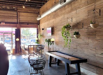Mulberry Bar & Lounge