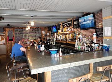 maine/kennebec-county/bar/the-quarry-tap-room