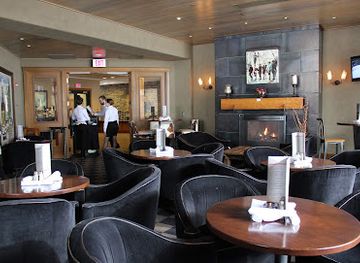 montana/big-sky-resort/bar/carabiner