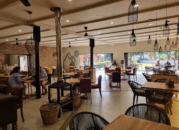 south-africa/golden-gate-highlands-national-park/bar/maluti-melt