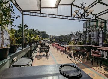 india/northern-plains/bar/civil-lines-social