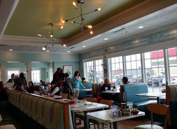 michigan/holland/bar/sharkee-s-bar-and-grill