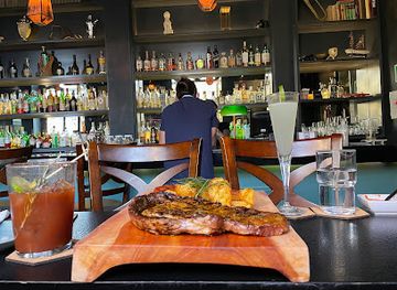 mexico/queretaro/bar/tudor-cocktail-club