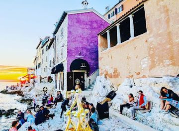 croatia/rovinj-archipelago/bar/valentino-cocktail-champagne-bar